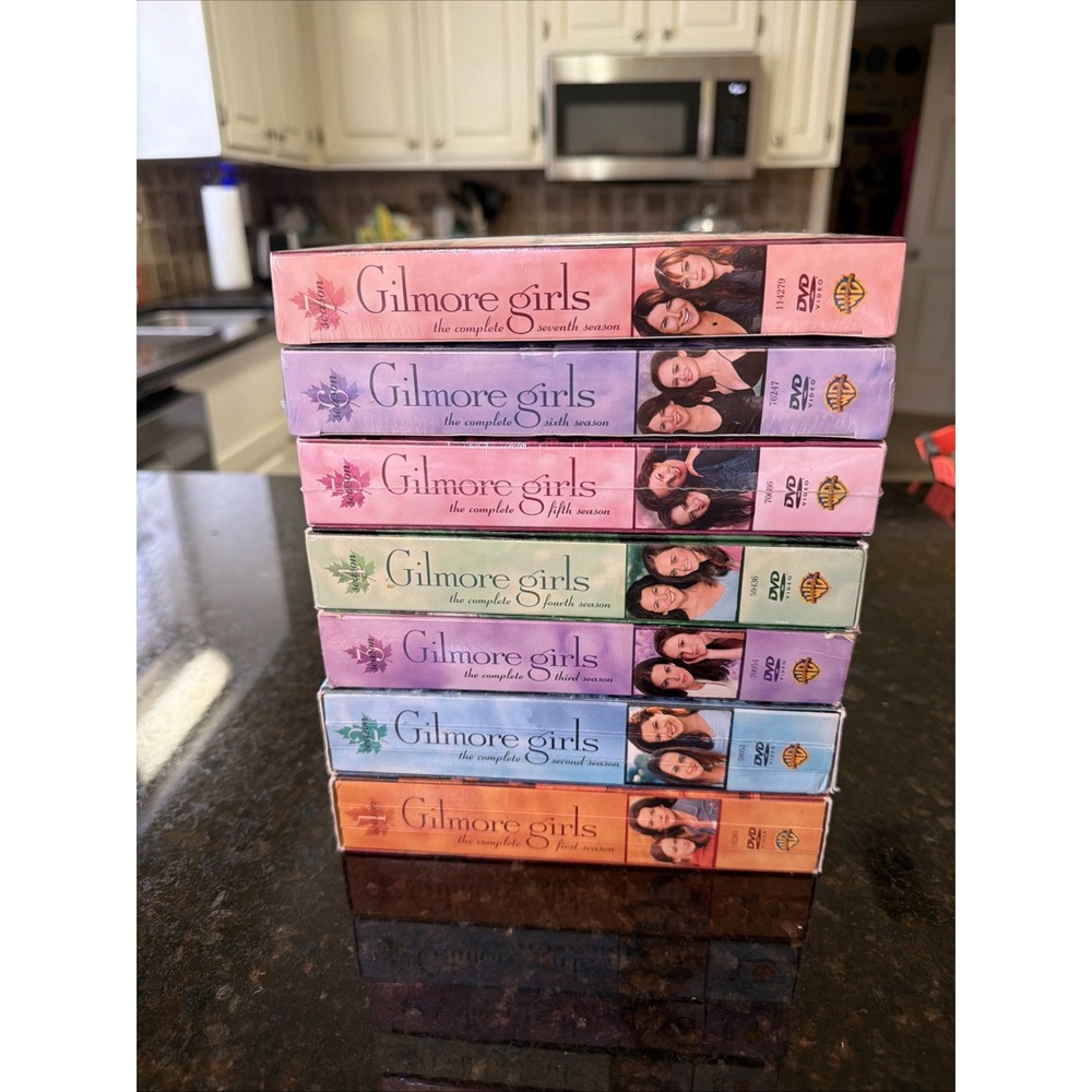 Gilmore Girls Complete Series - Seasons 1-7 On DVD 5,6,7 Are Sealed